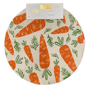 House & Garden Easter Carrots Placemats 15in Round 100% Cotton Set of 4 NEW